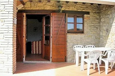 Sleeps 4 Pool *